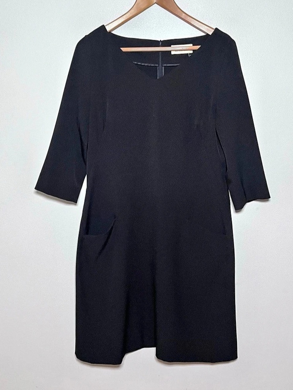 M.M. LaFleur Black V-Neck Dress Size 14 Knee Length 3/4 Sleeve Work